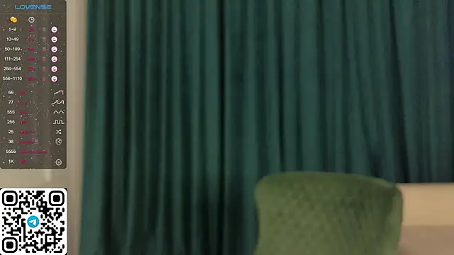 Snapshot of ElswythDecoursey chatting on 29, 12, 2024 ElswythDecoursey online show from 29, 12, 2024