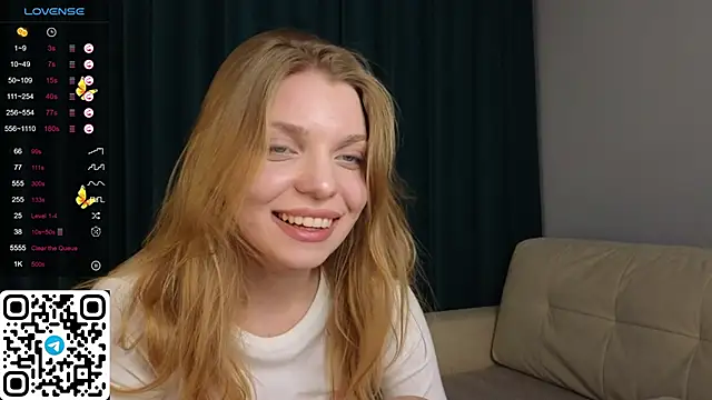 Snapshot of ElswythDecoursey chatting on 19, 1, 2025 ElswythDecoursey online show from 19, 1, 2025