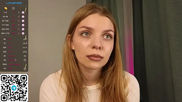 Snapshot of ElswythDecoursey chatting on 28, 1, 2025 ElswythDecoursey online show from 28, 1, 2025