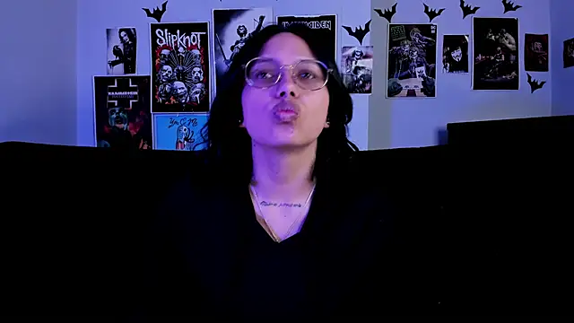 Snapshot of lilith-deveraux chatting on 6, 6, 2026 lilith-deveraux online show from 6, 6, 2026