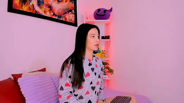 Manuelaa mejiia online show from 22, 11, 2025