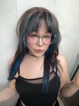 MaddisonHaas online show from 12, 6, 2026