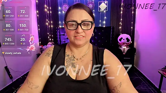 Snapshot of Ivonnee__ chatting on 31, 3, 2026 Ivonnee online show from 31, 3, 2026