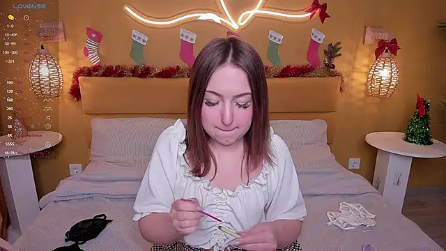 KetrinWhite online show from 12, 1, 2025