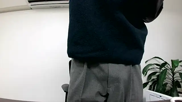 Snapshot of TakuryuJPN chatting on 10, 12, 2024 TakuryuJPN online show from 10, 12, 2024