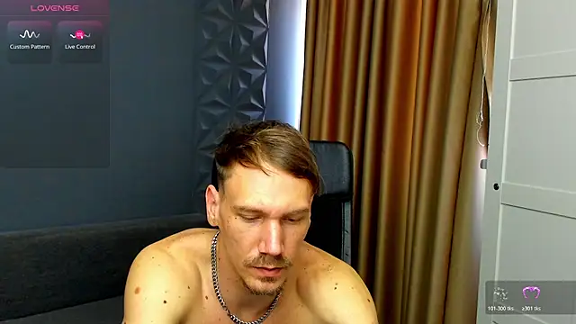 Snapshot of MateoBenjaminX chatting on 5, 5, 2026 MateoBenjaminX online show from 5, 5, 2026