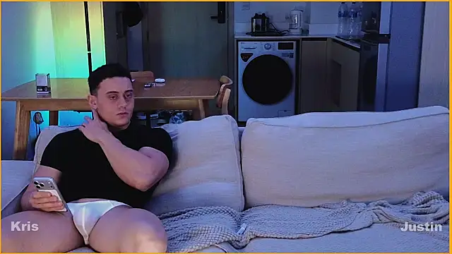 Snapshot of Justin_Hardy chatting on 17, 7, 2026 Justin Hardy online show from 17, 7, 2026