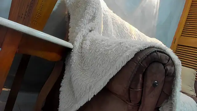 Snapshot of Dylanstonne chatting on 9, 12, 2024 Dylanstonne online show from 9, 12, 2024