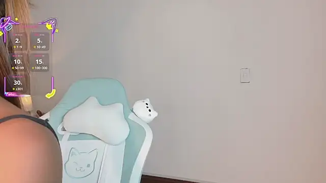 ahvi ebony online show from 10, 2, 2026