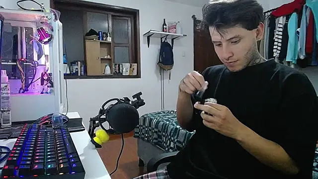 esjrobles online show from 20, 1, 2025