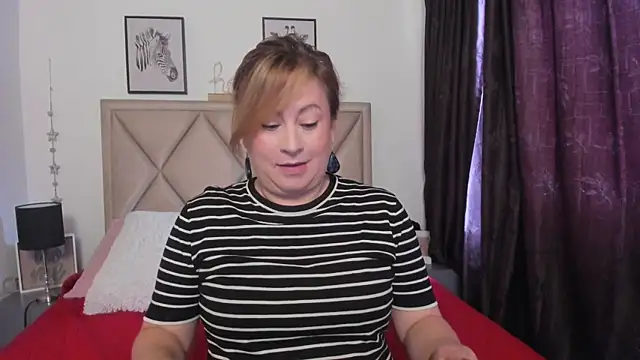 Snapshot of MonyCassius chatting on 18, 7, 2026 MonyCassius online show from 18, 7, 2026