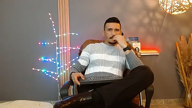 Reiko 85  online show from 19, 2, 2026