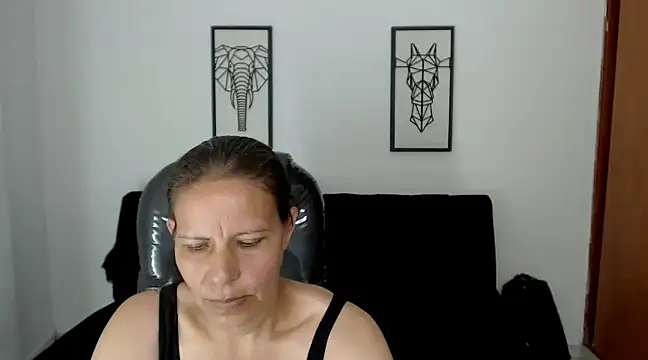 Milf karlye online show from 24, 12, 2024