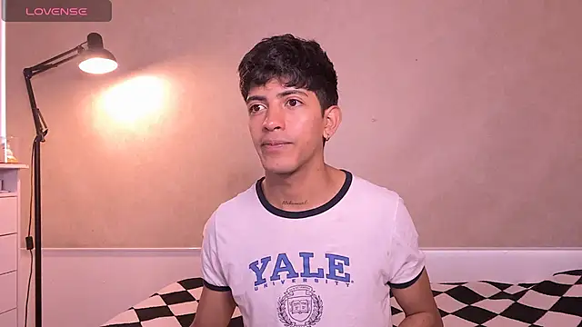 Snapshot of teobowny_ chatting on 19, 2, 2026 teobowny online show from 19, 2, 2026