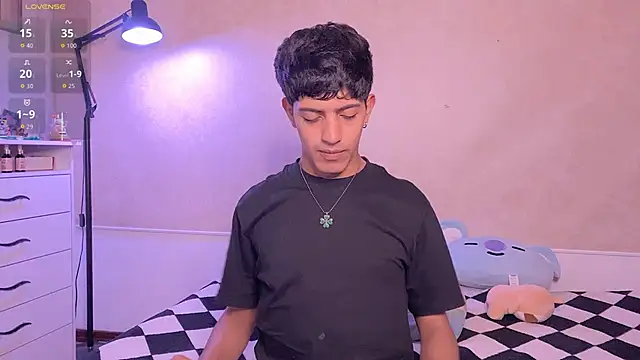 Snapshot of teobowny_ chatting on 27, 2, 2026 teobowny online show from 27, 2, 2026