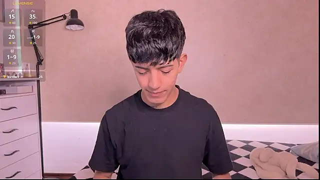 teobowny  online show from 14, 3, 2026