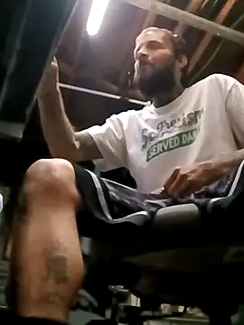 Snapshot of Whipit323 chatting on 8, 1, 2026 Whipit323 online show from 8, 1, 2026