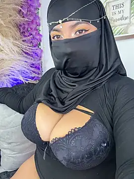 Snapshot of zulema_parvin chatting on 19, 7, 2026 zulema parvin online show from 19, 7, 2026