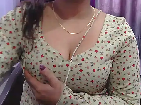 Snapshot of cutie-taara chatting on 15, 2, 2025 cutie-taara online show from 15, 2, 2025