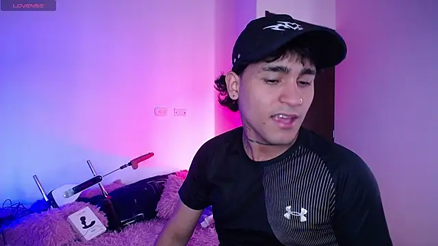 Snapshot of christianwang chatting on 21, 10, 2025 christianwang online show from 21, 10, 2025