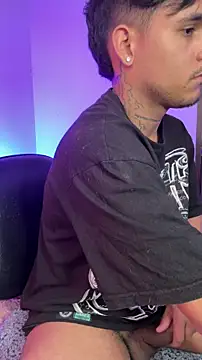 Snapshot of christianwang chatting on 28, 11, 2025 christianwang online show from 28, 11, 2025