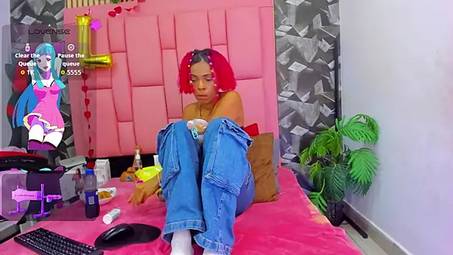 Brithanyslim online show from 24, 3, 2026