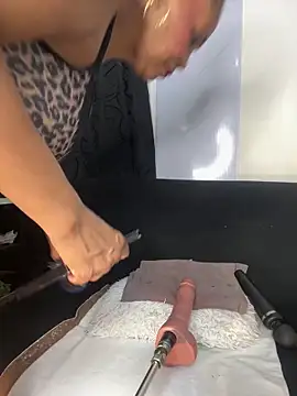 Snapshot of chiquimaturesexy chatting on 11, 2, 2026 chiquimaturesexy online show from 11, 2, 2026