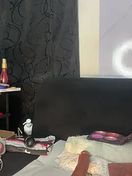 Snapshot of chiquimaturesexy chatting on 9, 3, 2026 chiquimaturesexy online show from 9, 3, 2026