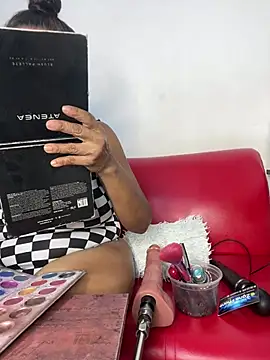 Snapshot of chiquimaturesexy chatting on 17, 7, 2026 chiquimaturesexy online show from 17, 7, 2026