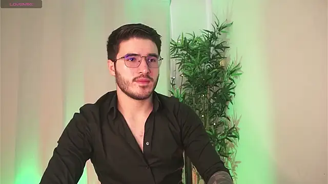 Tony Wylie online show from 14, 4, 2026