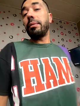 Snapshot of djtimka chatting on 4, 11, 2025 djtimka online show from 4, 11, 2025