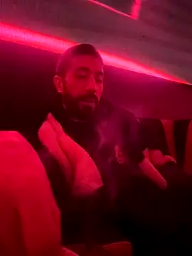 Snapshot of djtimka chatting on 27, 11, 2025 djtimka online show from 27, 11, 2025