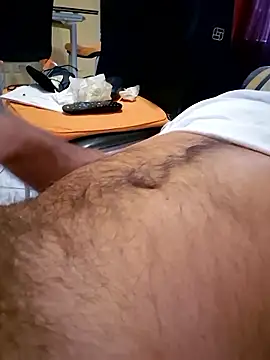 1talianBeutifulCock online show from 13, 1, 2026