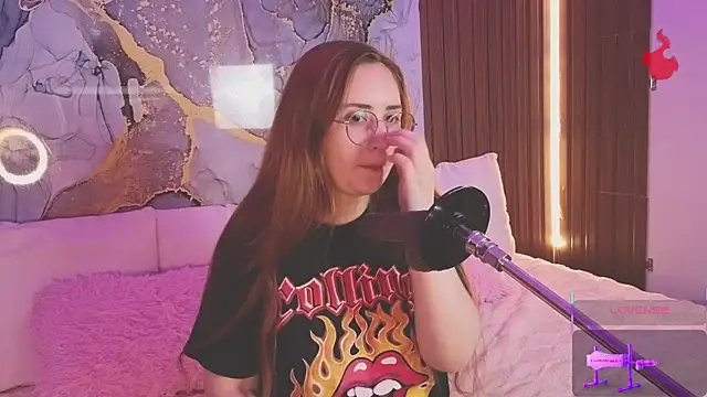 centaurigirl online show from 1, 6, 2026