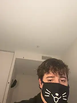 Snapshot of Your_femboy24 chatting on 22, 1, 2025 Your femboy24 online show from 22, 1, 2025