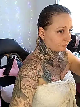 Snapshot of Lisacasandra chatting on 1, 3, 2025 Lisacasandra online show from 1, 3, 2025