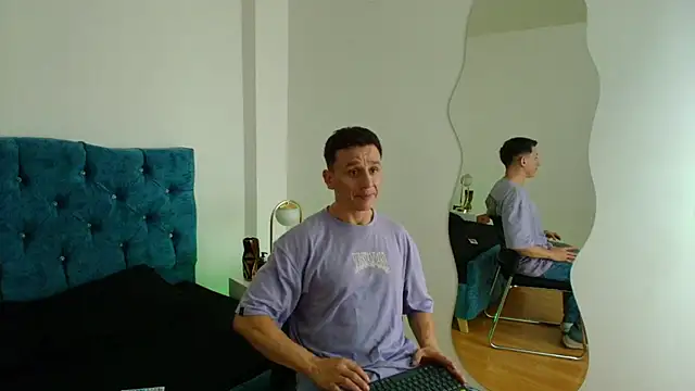 Andrewfalcon online show from 15, 3, 2025