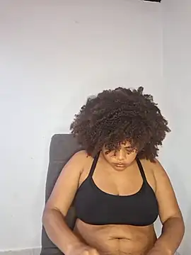 Snapshot of DANIELA_MICHEL chatting on 10, 1, 2025 DANIELA MICHEL online show from 10, 1, 2025