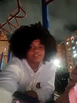 Snapshot of DANIELA_MICHEL chatting on 22, 3, 2025 DANIELA MICHEL online show from 22, 3, 2025