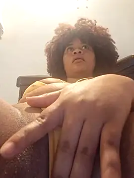 DANIELA MICHEL online show from 12, 11, 2025