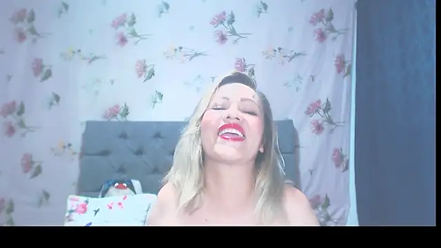 Snapshot of Paris_Squirt_ chatting on 27, 9, 2025 Paris Squirt  online show from 27, 9, 2025