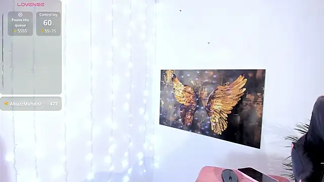 vioolettss online show from 30, 1, 2025