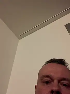 mikaaaaase online show from 2, 3, 2025