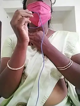 Snapshot of Preethytamilsexy chatting on 28, 11, 2025 Preethytamilsexy online show from 28, 11, 2025