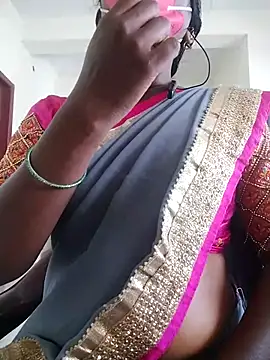 Snapshot of Preethytamilsexy chatting on 18, 12, 2025 Preethytamilsexy online show from 18, 12, 2025