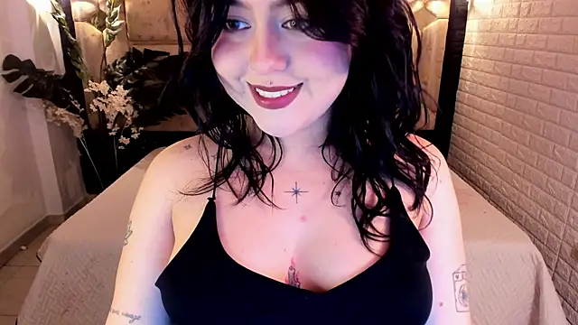 crimson tati  online show from 22, 7, 2026
