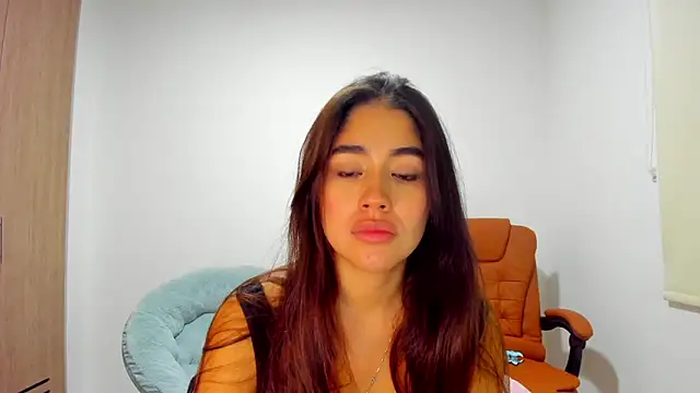 AriaMontgomery online show from 23, 2, 2025