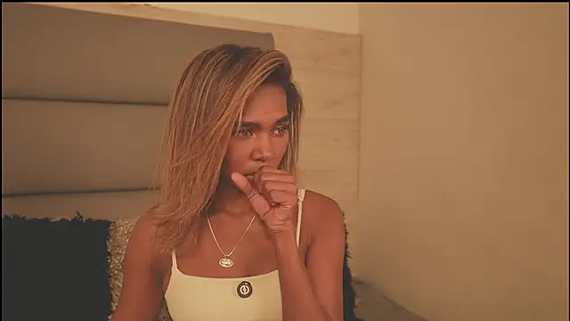 Lily Miiller online show from 18, 2, 2026