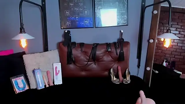 Samantha mature56 online show from 22, 9, 2025