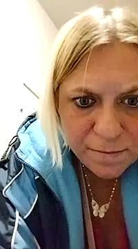 Snapshot of Playmate86 chatting on 8, 12, 2024 Playmate86 online show from 8, 12, 2024